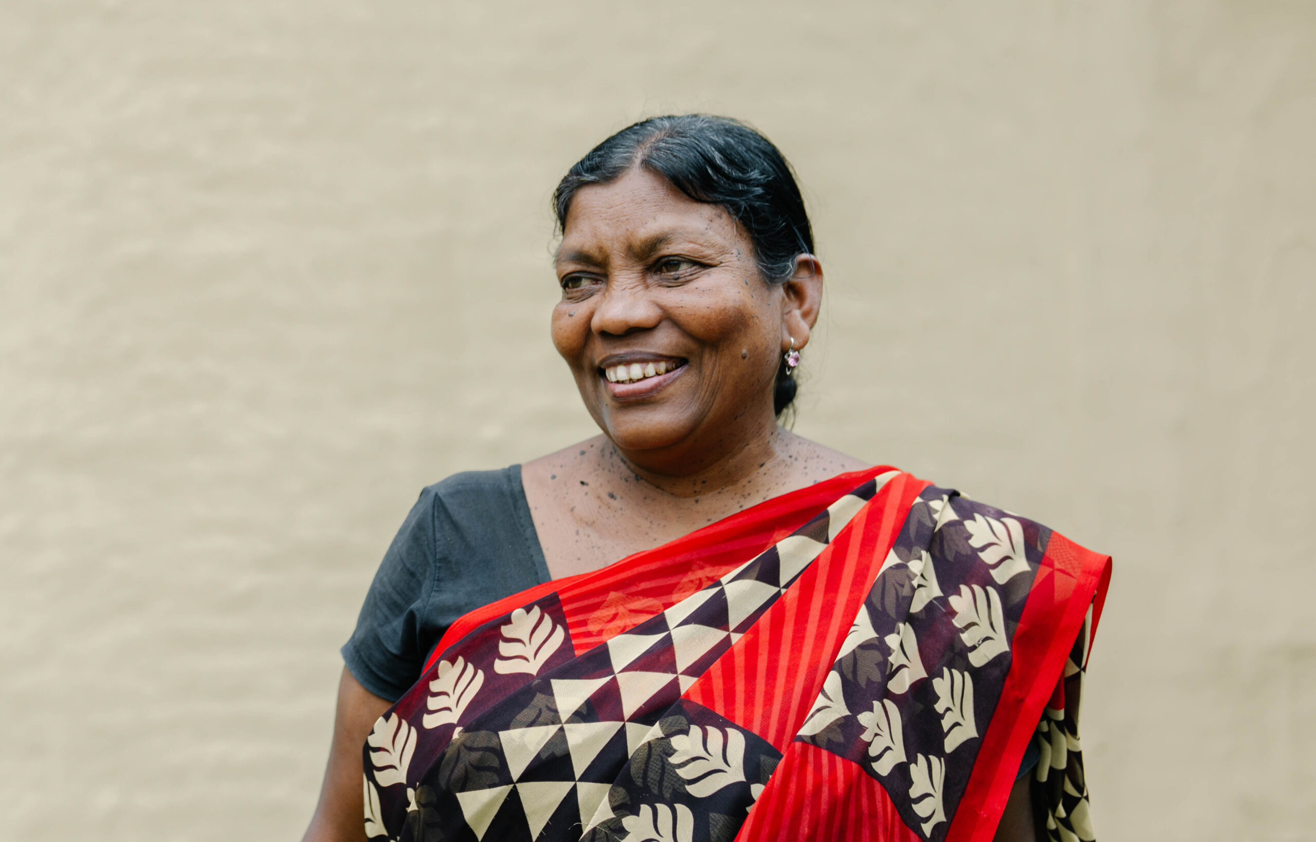 woman in red sari